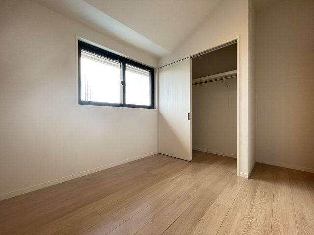 八戸市北白山台1丁目N0.7の洋室