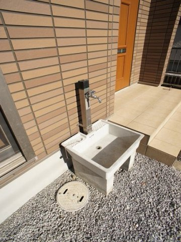 【設備】 | フルールメゾン | 外水道があります。