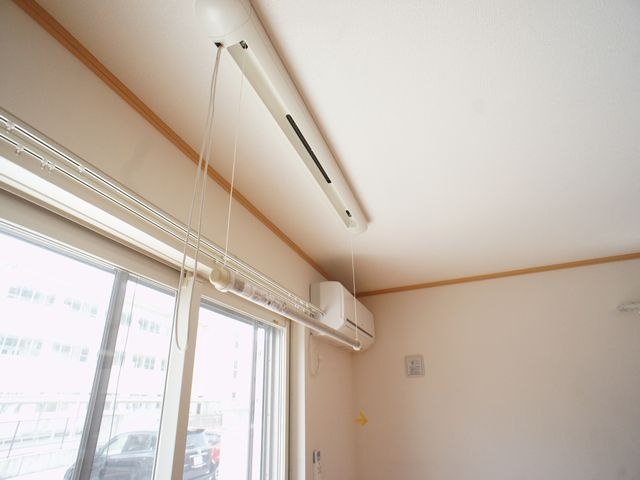 【その他】 | フルールメゾン | 室内物干しがあります。
