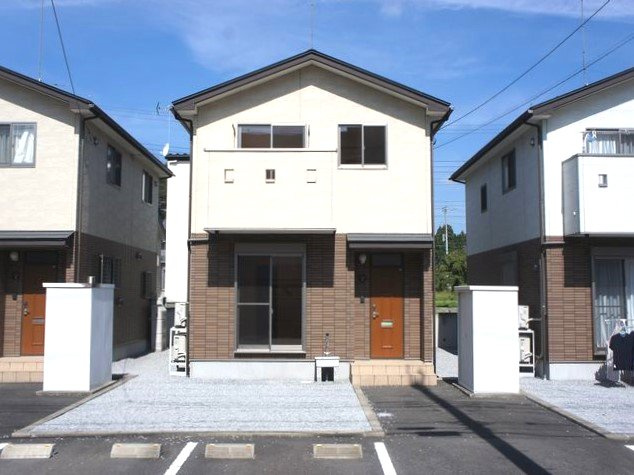 【外観】 | フルールメゾン | 2階建て全6棟！南側道路です♪