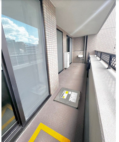 ロイヤルマンションラフィネ長尾のバルコニー|ロイヤルマンションラフィネ長尾（3LDK）