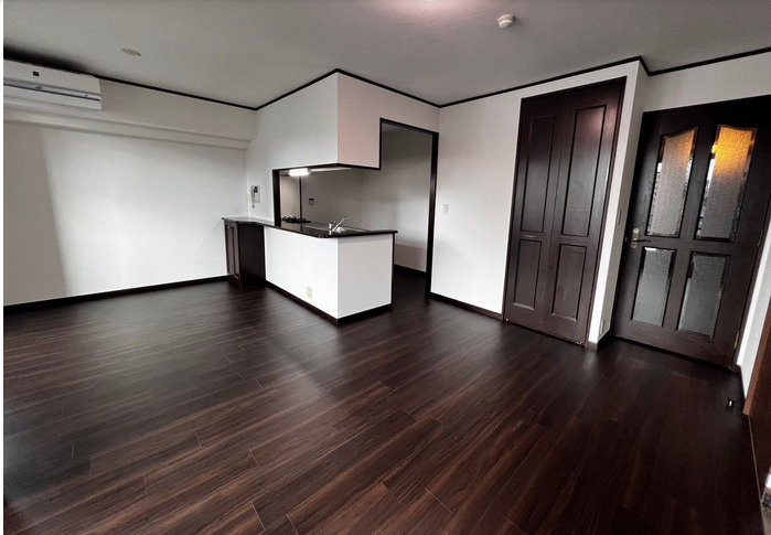 ロイヤルマンションラフィネ長尾の居間・リビング|ロイヤルマンションラフィネ長尾（3LDK）