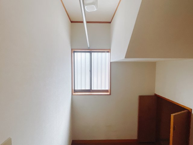 【中古戸建】本庄市四季の里の洋室|■吹抜