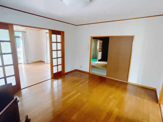 【中古戸建】本庄市四季の里の居間・リビング|■リビング