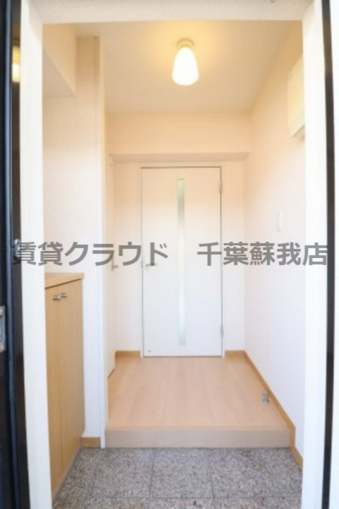 フェリシタージの寝室|落ち着いた色調の寝室です