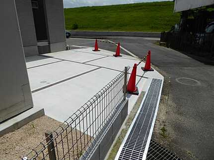 安佐北区可部南1丁目　新築一戸建て(全5棟)の駐車場