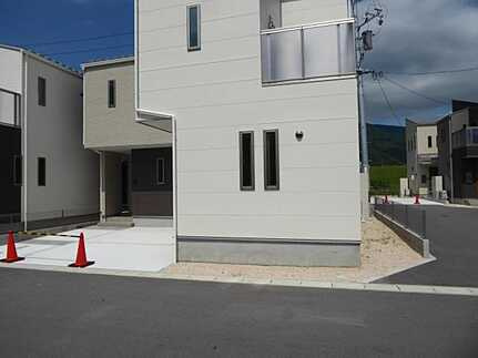 安佐北区可部南1丁目　新築一戸建て(全5棟)の外観