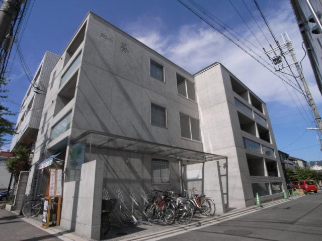 Riche葵の外観
