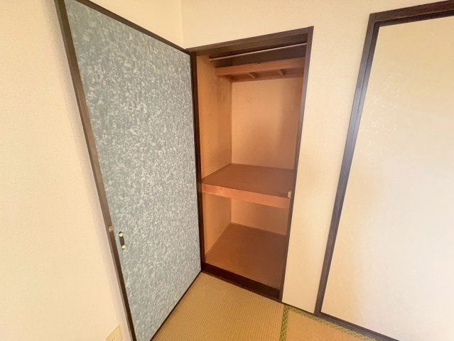 ドルフ石井Ｂの収納