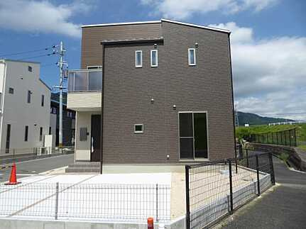 安佐北区可部南1丁目　新築一戸建て(全5棟)