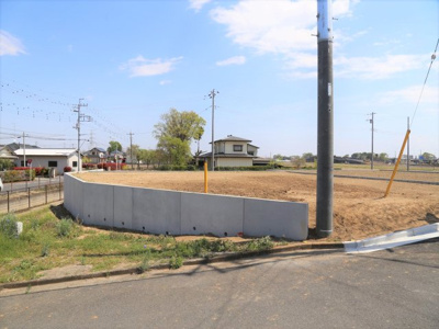 【外観】 | 八甫全７区画 （北）ＮＯ,６ | 北西側から撮影。南側住戸建設前写真。