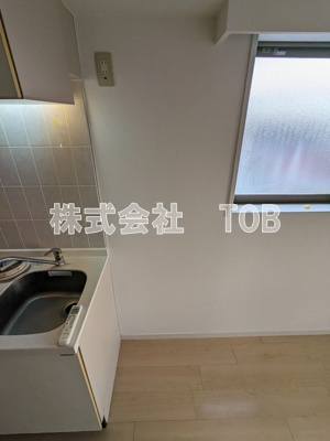 【設備】 | HF明大前レジデンス | 冷蔵庫置き場