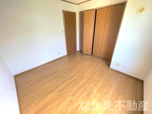 【寝室】 | 落ち着いて過ごせるお部屋なので、寝室にいかがでしょうか