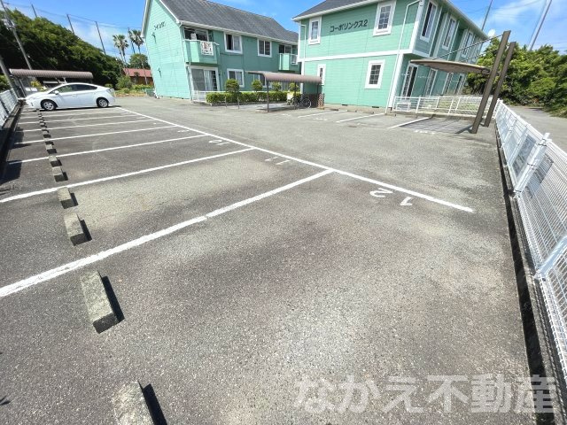 【駐車場】 | 駐車スペースもあります