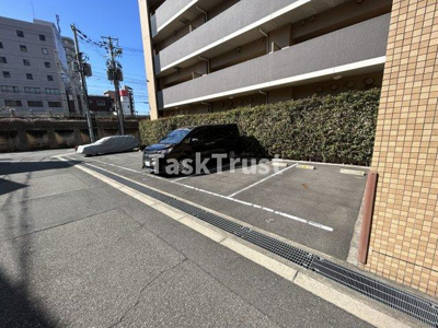 【駐車場】 | メロッソ梅北