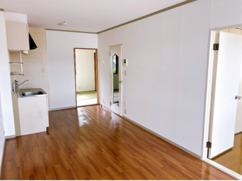 【居間・リビング】