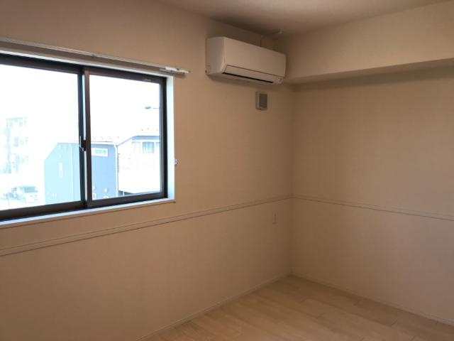 サンライズの寝室|洋室