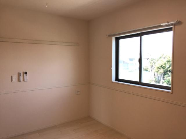 サンライズの寝室|洋室