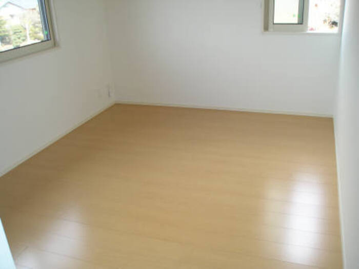 グランド マリアージュの寝室|洋室6.5帖、ウォークインクロゼットと収納豊富です！