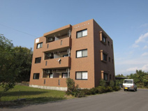 プロヴァンスマンションA・B棟の画像