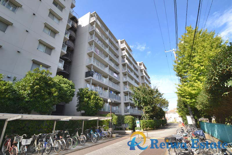 ソフィア茅ヶ崎E棟の外観