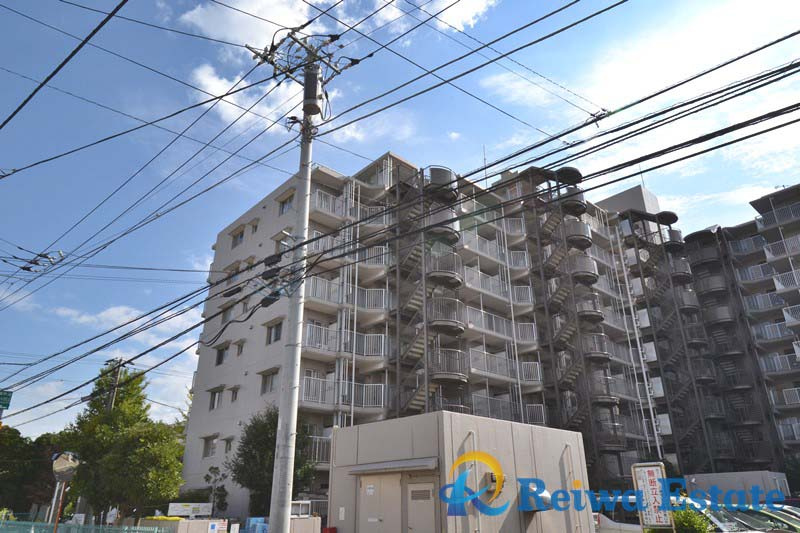 ソフィア茅ヶ崎E棟の外観