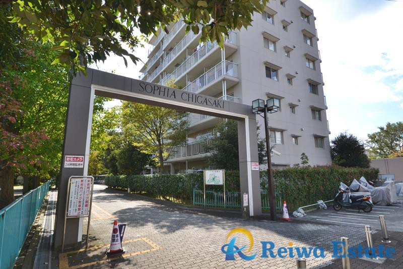 ソフィア茅ヶ崎E棟のエントランス