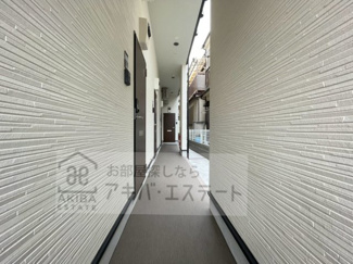 【エントランス】 | ※同一仕様写真