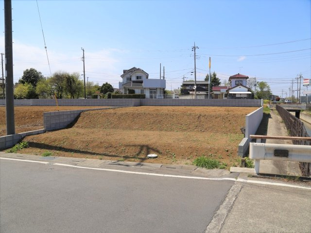 八甫全７区画 （北）ＮＯ,７の前面道路含む現地写真|北東側から撮影。