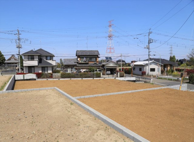 【外観】 | 八甫全７区画 （北）ＮＯ,７ | 南西側から撮影。南側住戸建設前写真。