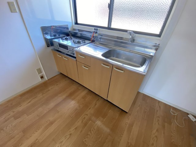 ファミール安室東 A棟のキッチン