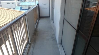 【バルコニー】