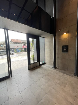 【エントランス】 | Attirant西三国