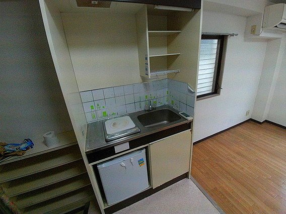 レ・ミニョンのキッチン