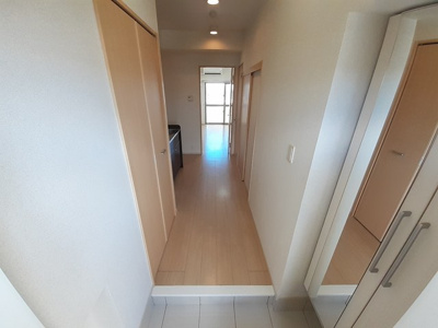 【玄関】 | エレガンテそべ