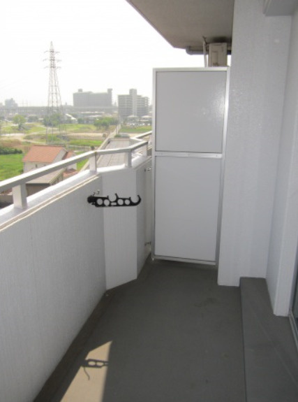 YMクレストのバルコニー|バルコニー付きです