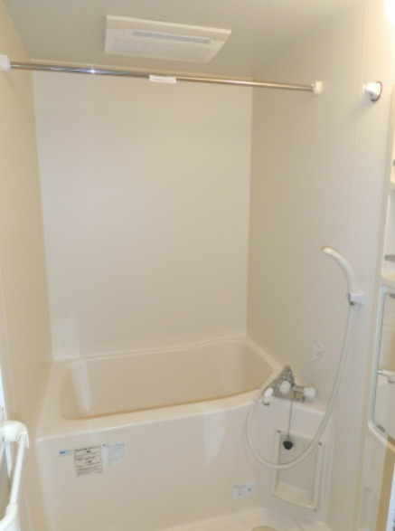 YMクレストの浴室|お風呂です