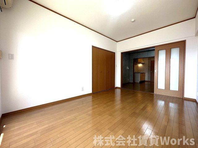 グランシティFukushimaの居間・リビング|こちらのリビングで趣味の時間をお楽しみください