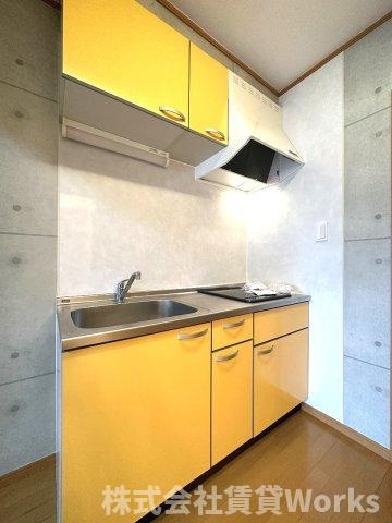 グランシティFukushimaのキッチン|コンパクトなキッチンで掃除もラクラク