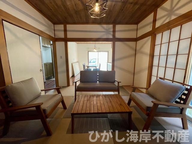 海老名市大谷南4丁目　中古戸建の子供部屋|新規リフォーム完了！15帖　LDK （こちら側はリビングにリノベします）