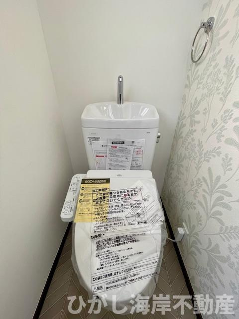 海老名市大谷南4丁目　中古戸建のトイレ|新規リフォーム完了！洗浄機能付きお手洗い