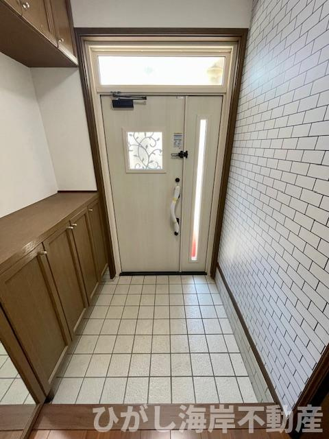 海老名市大谷南4丁目　中古戸建の玄関|新規リフォーム完了！玄関