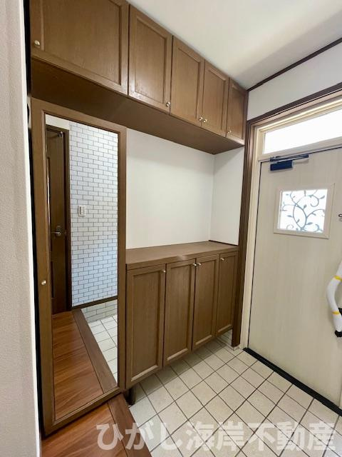 海老名市大谷南4丁目　中古戸建の玄関|新規リフォーム完了！　玄関