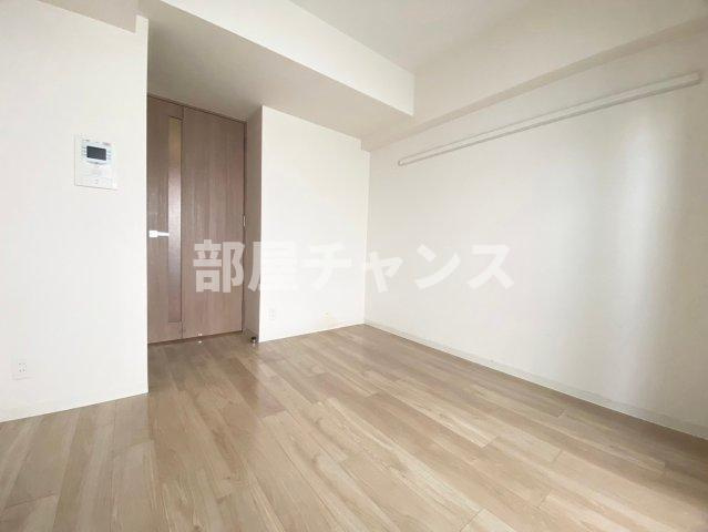 プレサンス丸の内城雅の寝室