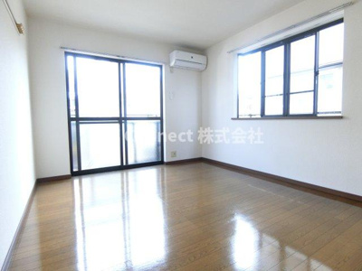 【居間・リビング】 | ヴェリテアン