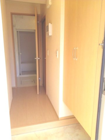 オリオンクレストの玄関