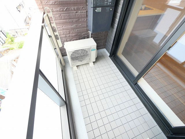 コティマ生駒駅前のバルコニー