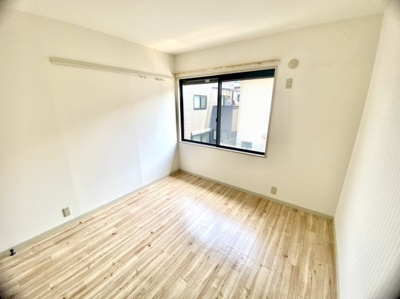 【居間・リビング】 | 新栄プロパティ恩智Ⅲ | 居間です