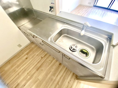 【キッチン】 | 新栄プロパティ恩智Ⅲ | きれいなキッチンです