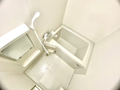 【浴室】 | 新栄プロパティ恩智Ⅲ | 日々の疲れを癒すお風呂付です